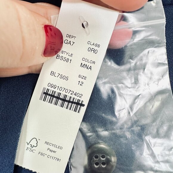 J. Crew Wide-leg essential pant in city crepe in Mediterranean Navy Size 12 NWT - Picture 5 of 7